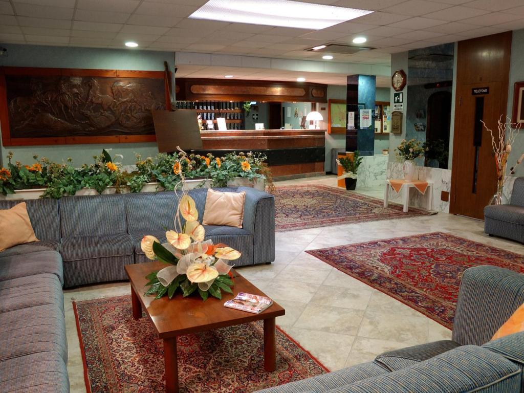 Hotel Principe ปรินชิปีนา อามาเร ภายนอก รูปภาพ